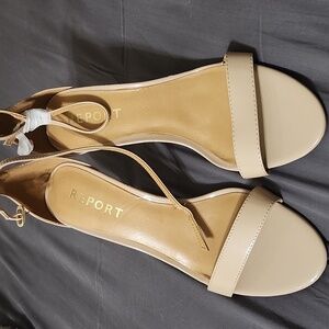Report Nude Women's Heels